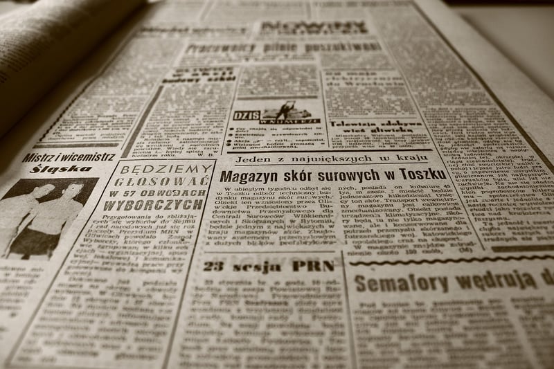 Newspaper Basket Weaving